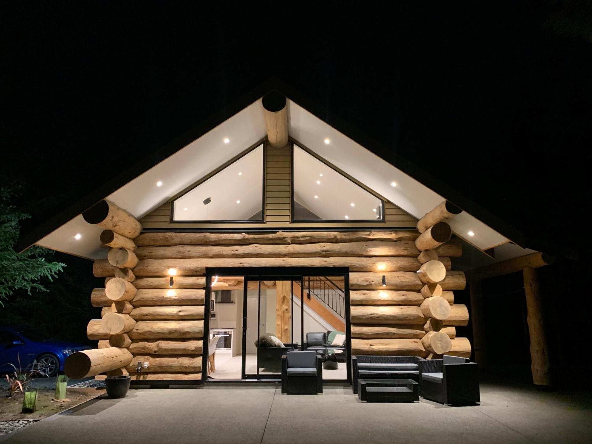 Fantail Lodge Twizel Exterior photo